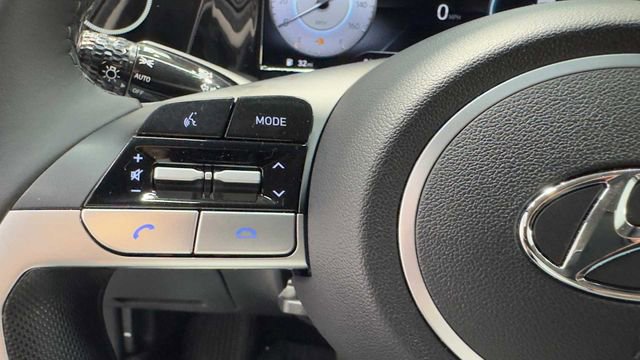 Used 2022 Hyundai Elantra SEL w/ Convenience Package FWD image 30