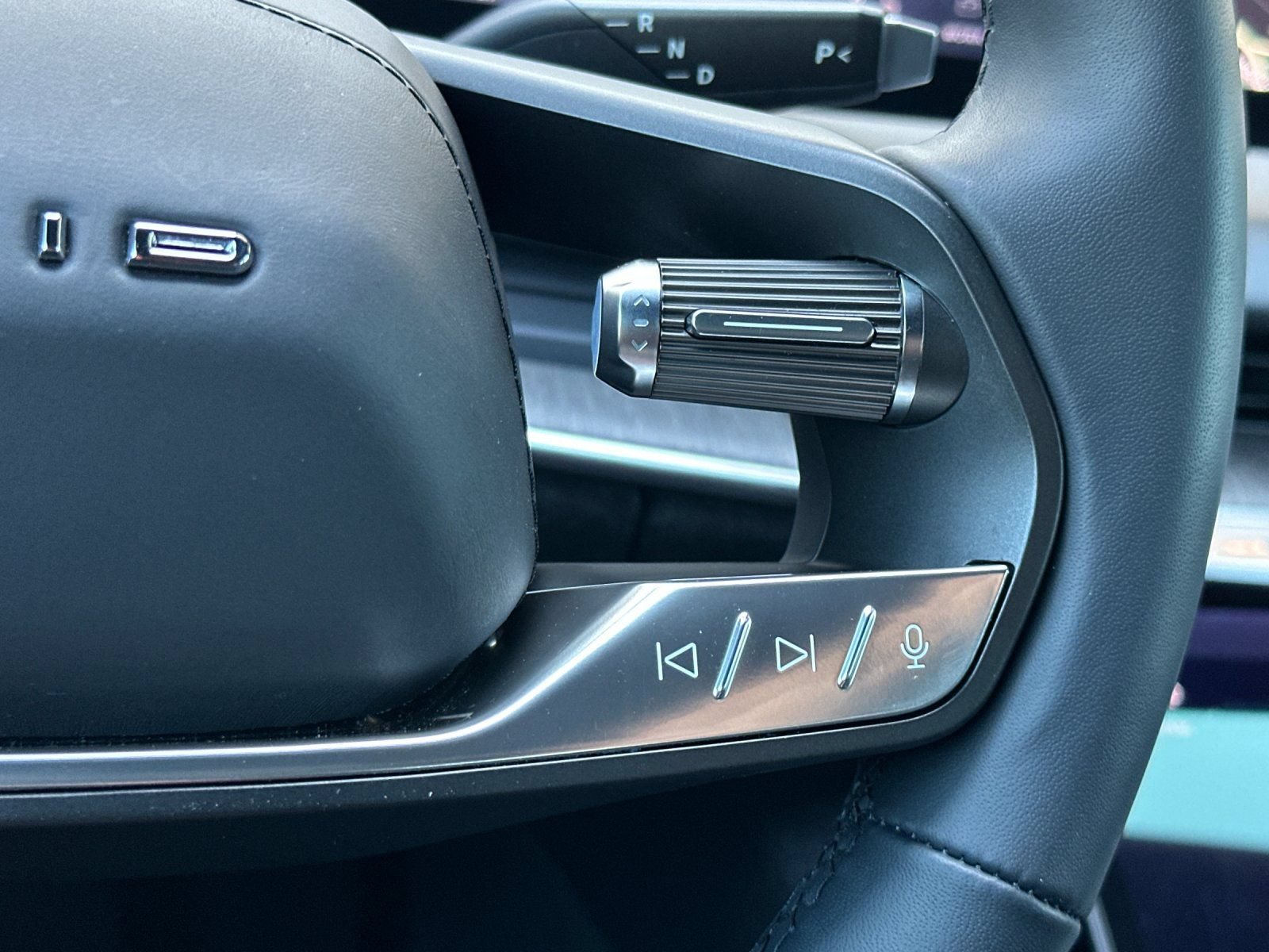 Used 2025 Lucid Air Touring AWD/4WD image 26