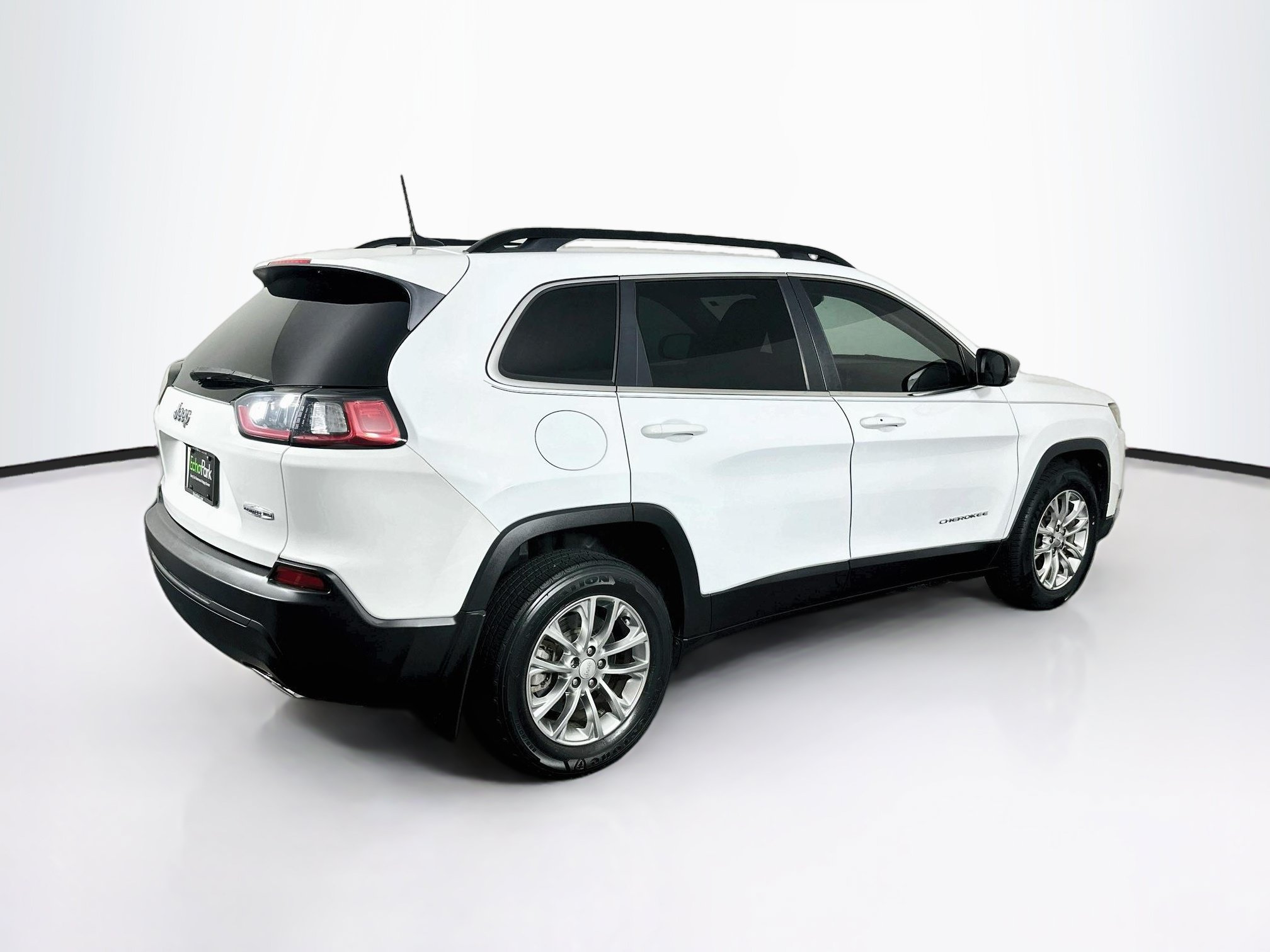 Used 2022 Jeep Cherokee Latitude Lux FWD image 9