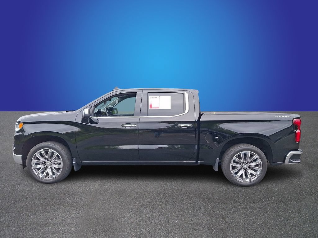Used 2024 Chevrolet Silverado 1500 LTZ AWD/4WD image 7