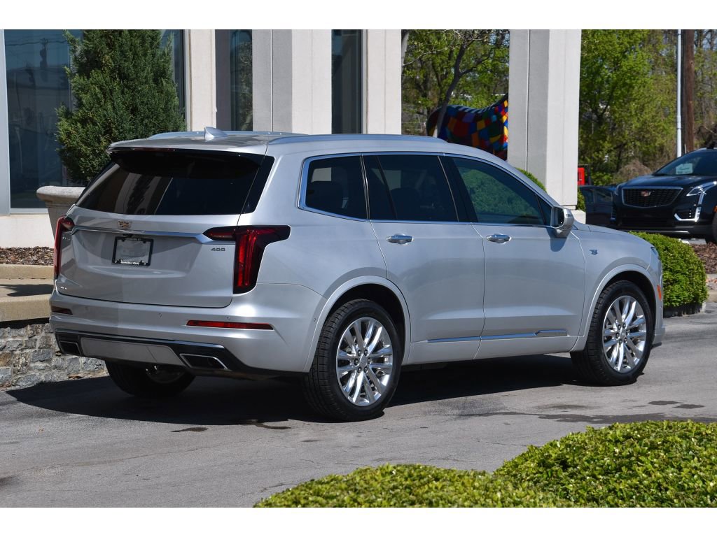 Used 2020 Cadillac XT6 Premium Luxury AWD/4WD image 4