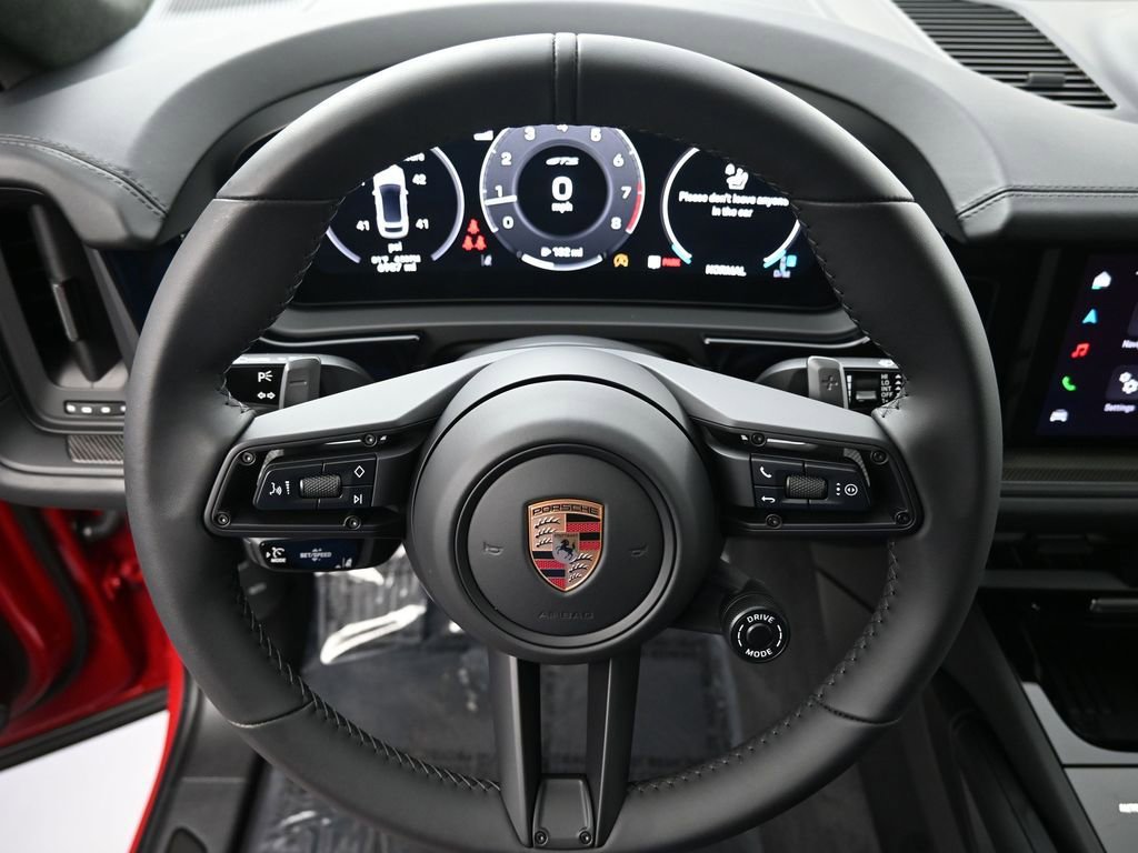 Certified 2025 Porsche Cayenne GTS image 11