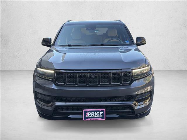 Used 2024 Jeep Grand Wagoneer Series III w/ Rear Seat Video Group 1 AWD/4WD image 3