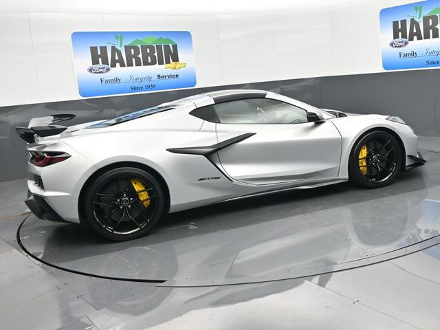 New 2026 Chevrolet Corvette Z06 w/ Z07 Performance Package image 6