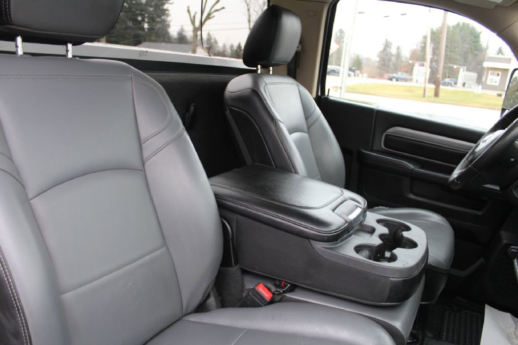 Used 2020 RAM 3500 Tradesman image 22