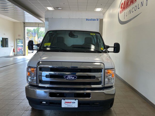 New 2026 Ford E-350 and Econoline 350 Super Duty w/ Power Equipment Group RWD image 3