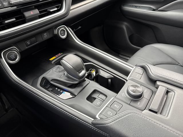 Used 2026 Toyota Grand Highlander Platinum image 30