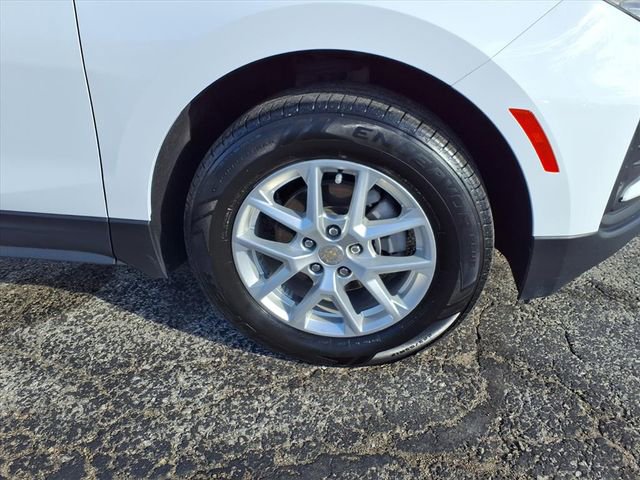 Used 2024 Chevrolet Equinox LS w/ LS Convenience Package image 40