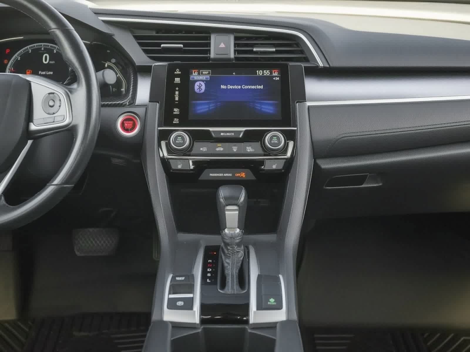 Used 2018 Honda Civic Touring image 6