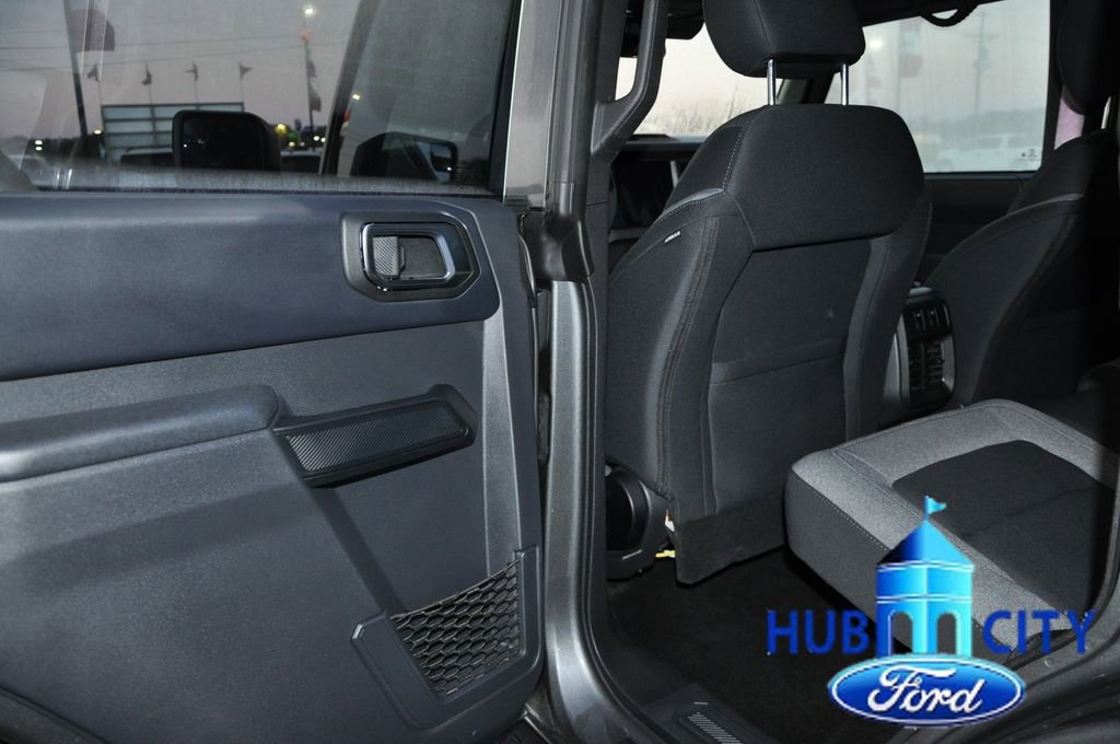 Used 2025 Ford Bronco 4-Door image 13