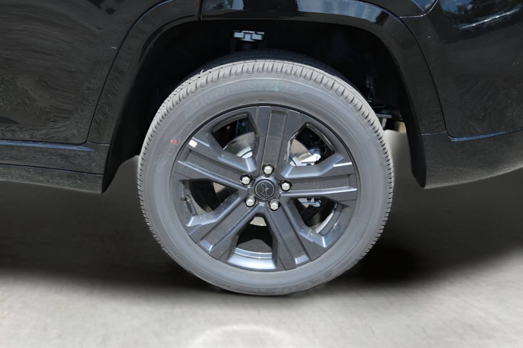 New 2027 Jeep Grand Cherokee Limited AWD/4WD image 9