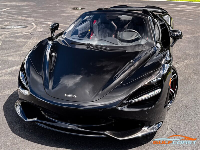Used 2024 McLaren 750S Spider RWD image 9