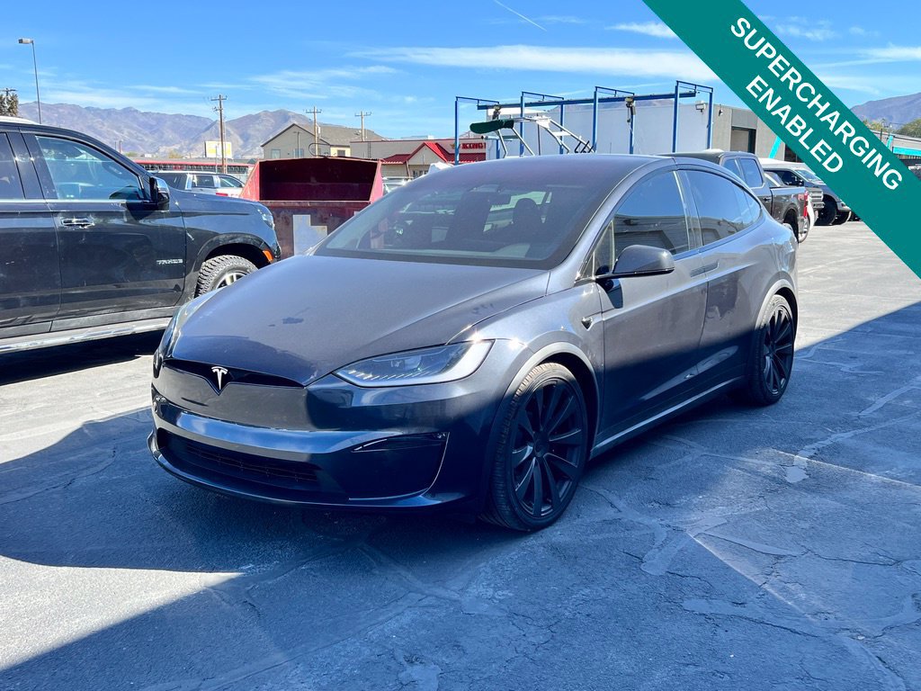 Used 2025 Tesla Model X AWD/4WD image 2