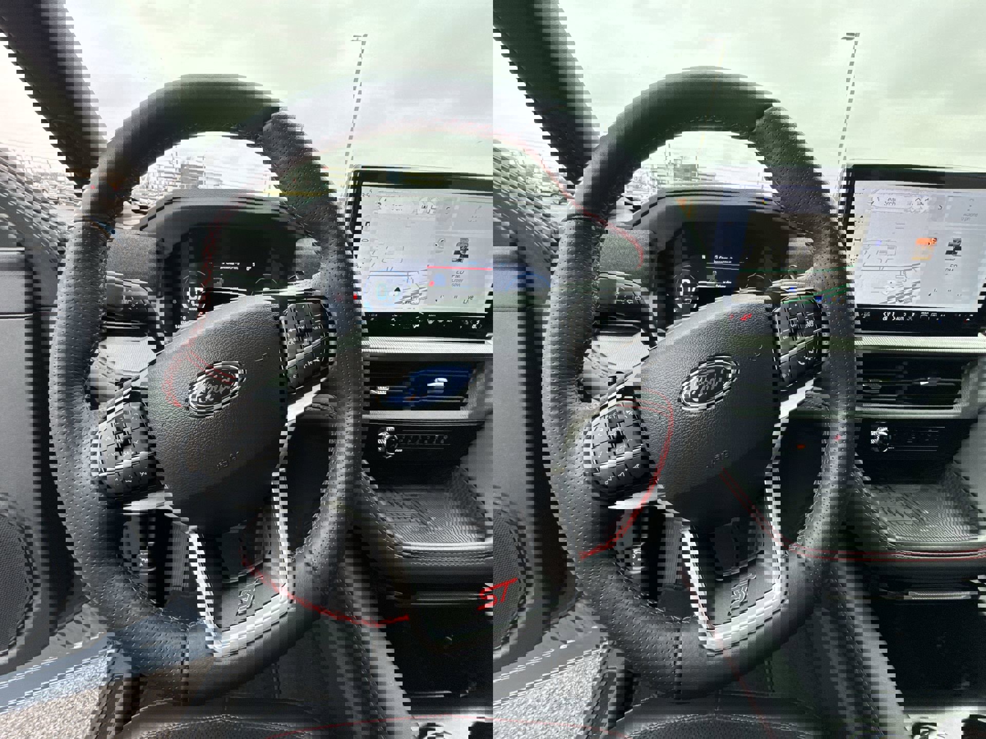 Used 2025 Ford Explorer ST w/ Sun And Sound Package image 14