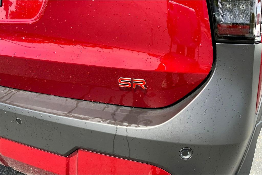 Used 2025 Nissan Kicks SR image 22