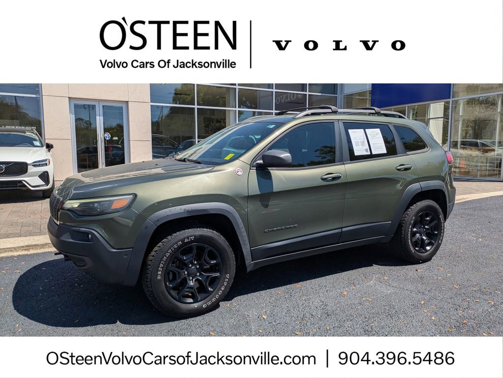 Used 2020 Jeep Cherokee Trailhawk w/ Technology Group