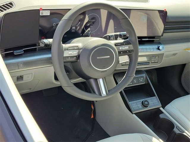 New 2025 Hyundai Kona SEL image 2
