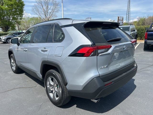 Used 2024 Toyota RAV4 XLE image 9
