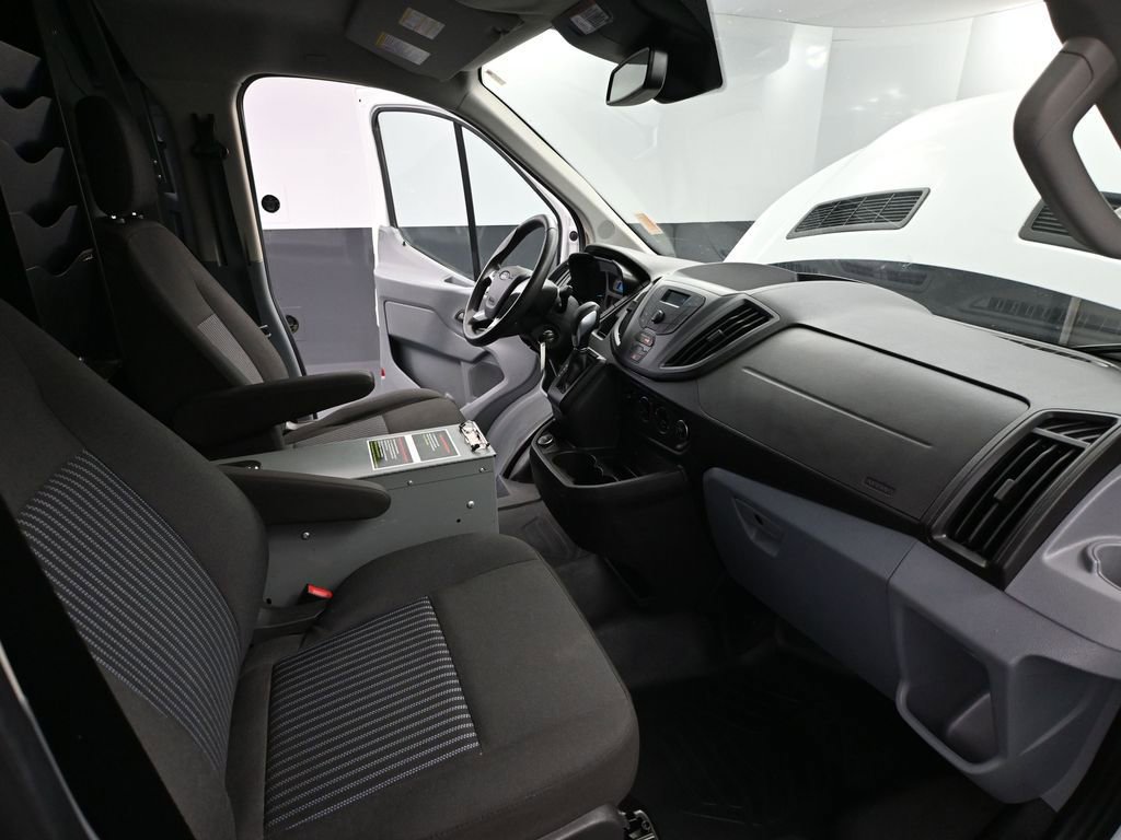 Used 2018 Ford Transit 150 130 Low Roof image 48