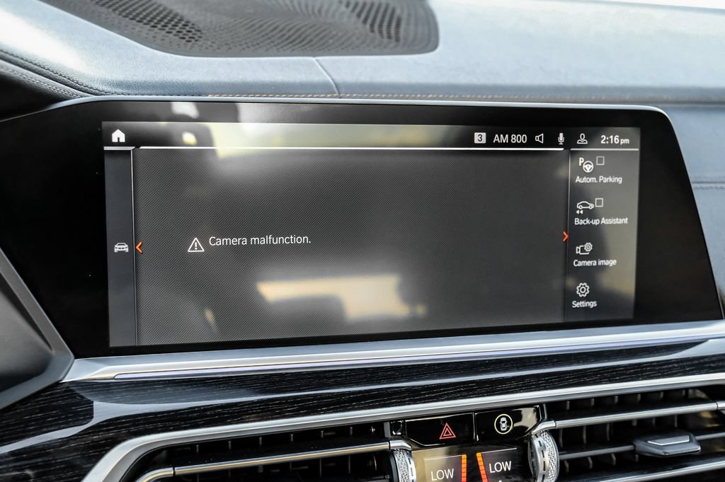 Used 2021 BMW X7 M50i w/ Dynamic Handling Package AWD/4WD image 21