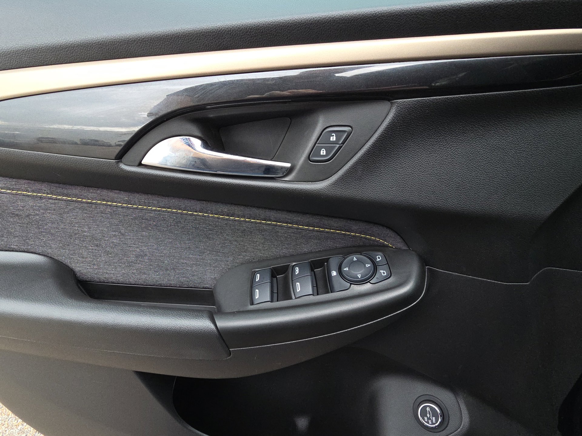 Certified 2025 Chevrolet TrailBlazer ACTIV w/ Convenience Package image 13