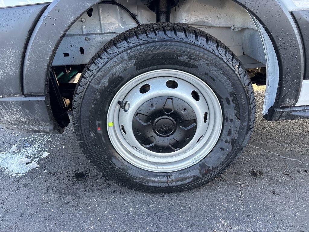 New 2026 Ford Transit 250 148 Medium Roof image 9