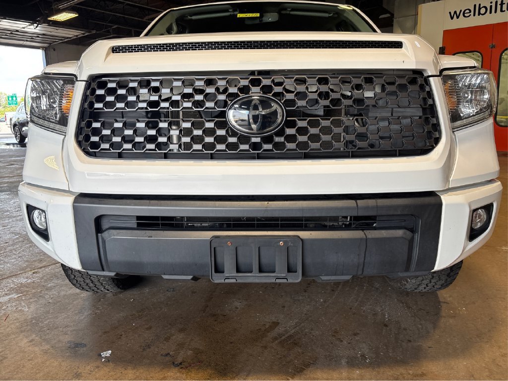Used 2020 Toyota Tundra SR5 w/ SX Package AWD/4WD image 15