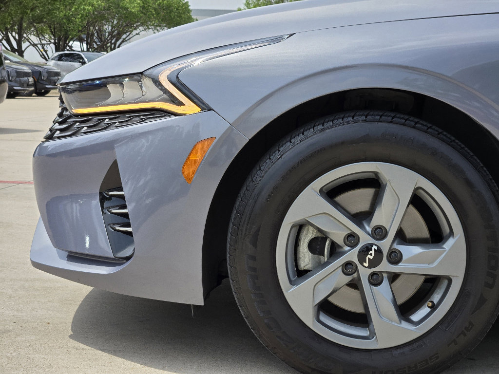 Used 2022 Kia K5 LX image 14