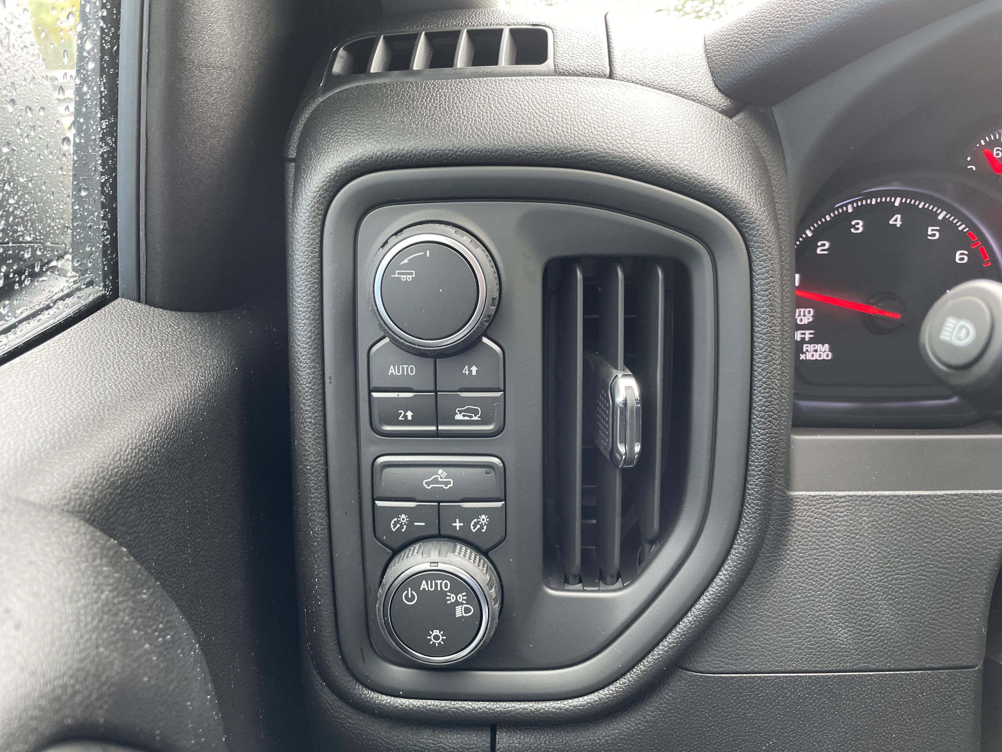 New 2026 Chevrolet Silverado 1500 Custom w/ Turbomax Blackout Package image 19