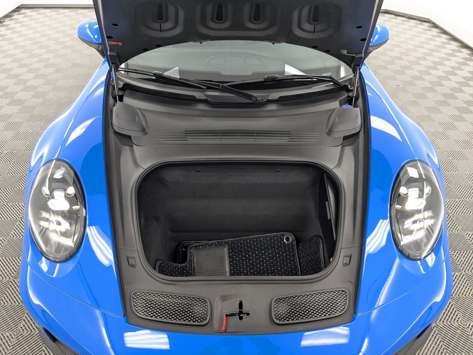 Certified 2022 Porsche 911 GT3 image 23