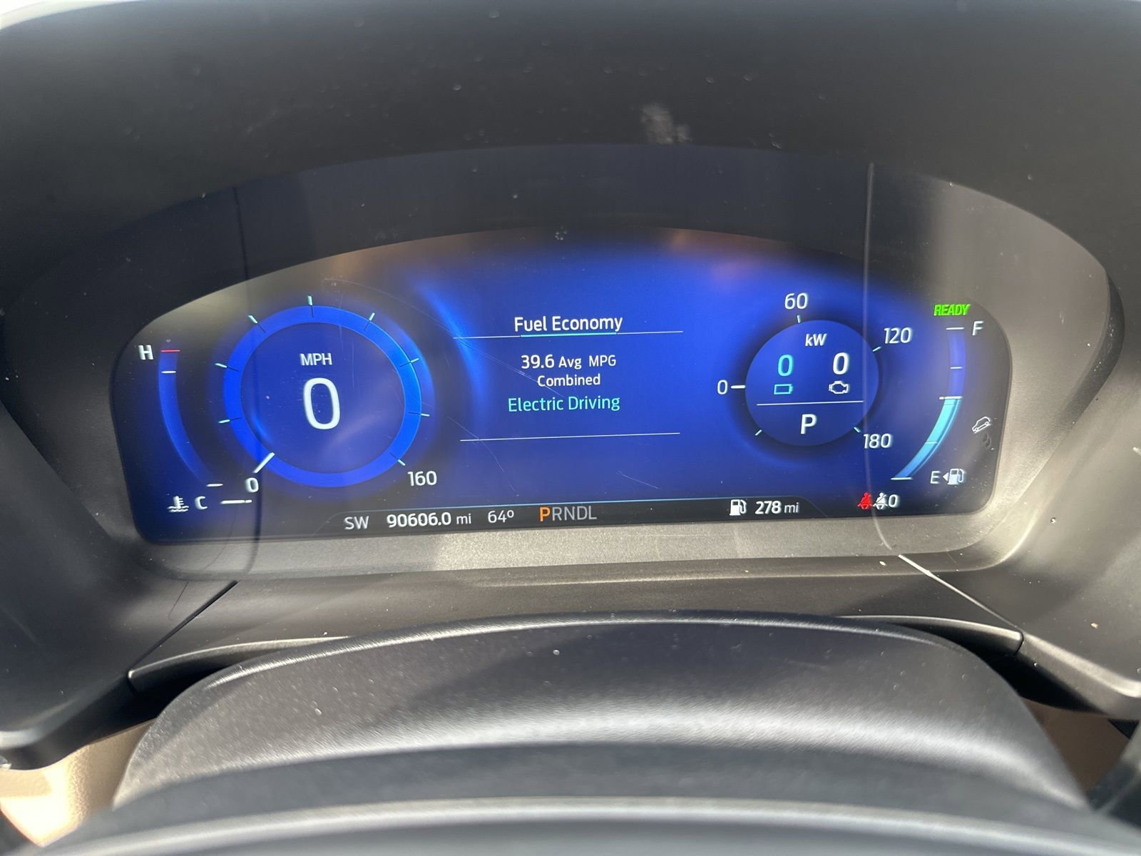 Certified 2020 Ford Escape Titanium image 20
