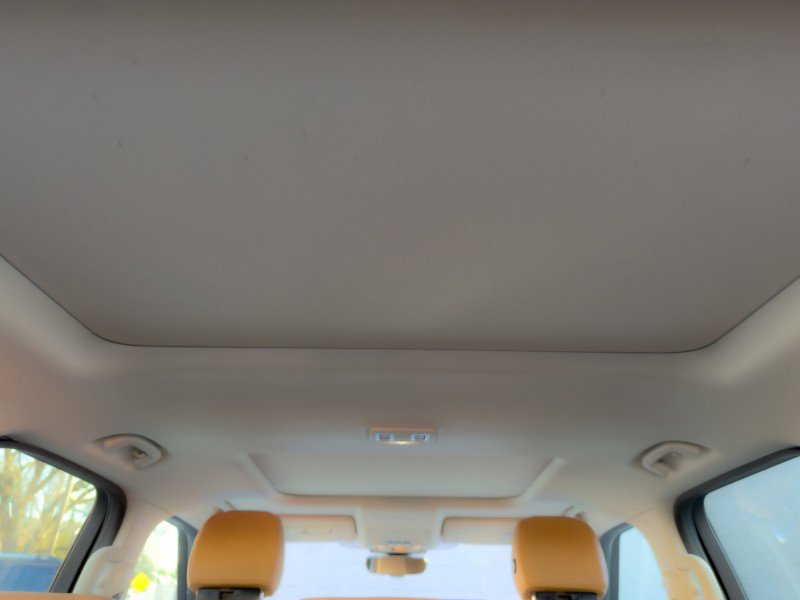 Used 2018 Land Rover Discovery HSE image 34