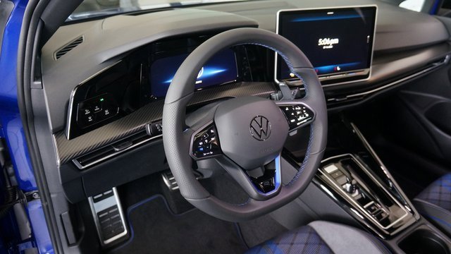New 2025 Volkswagen Golf R Black Edition image 10