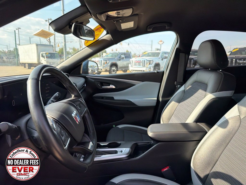 Used 2024 Buick Envista Preferred w/ Convenience I Package FWD image 21