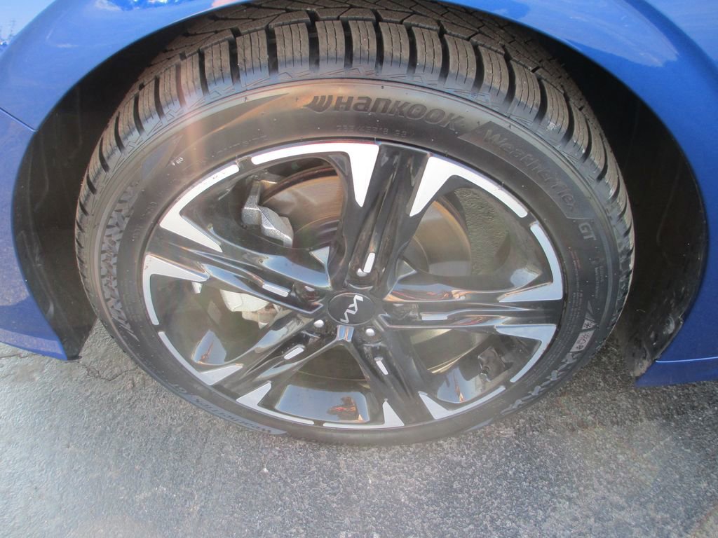 Used 2023 Kia K5 GT-Line w/ GT-Line Premium Package image 13