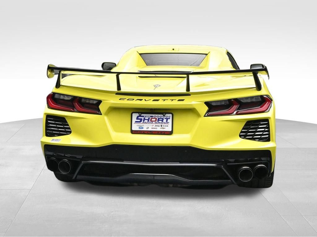 Used 2021 Chevrolet Corvette Stingray Premium Conv w/ Z51 Performance Package RWD image 4