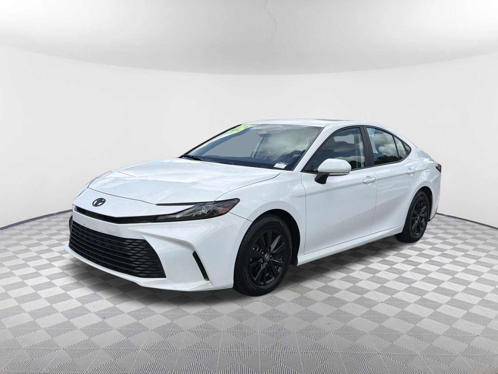 Certified 2025 Toyota Camry LE FWD image 3