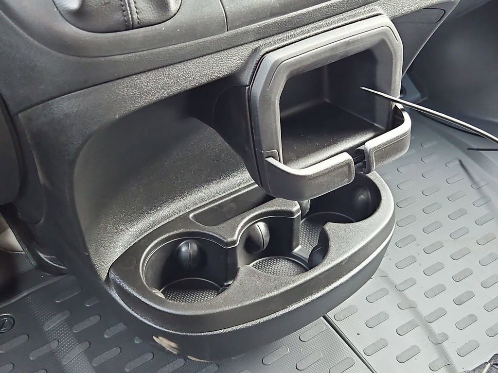 New 2026 RAM ProMaster 1500 w/ Convenience Group FWD image 28