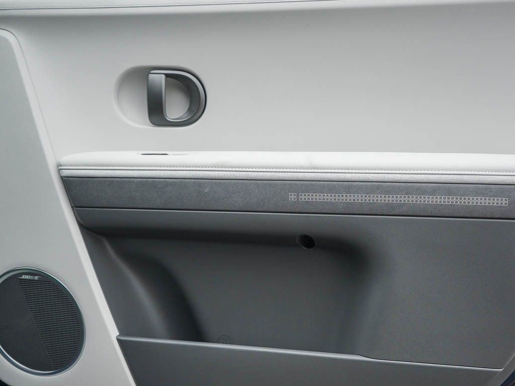 New 2026 Hyundai Ioniq 5 Limited image 9