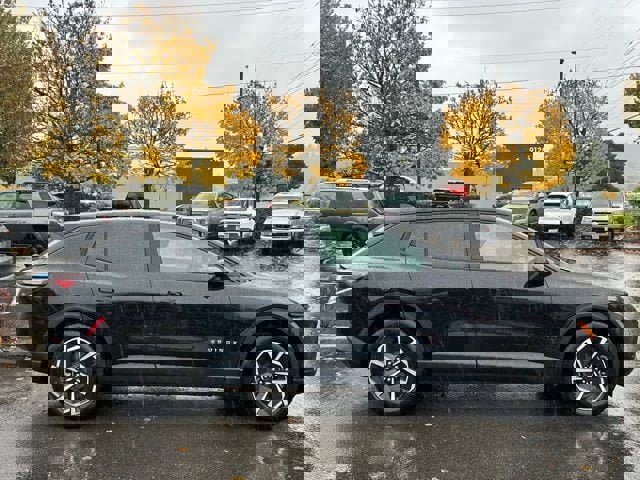 New 2026 Chevrolet Equinox EV LT image 9