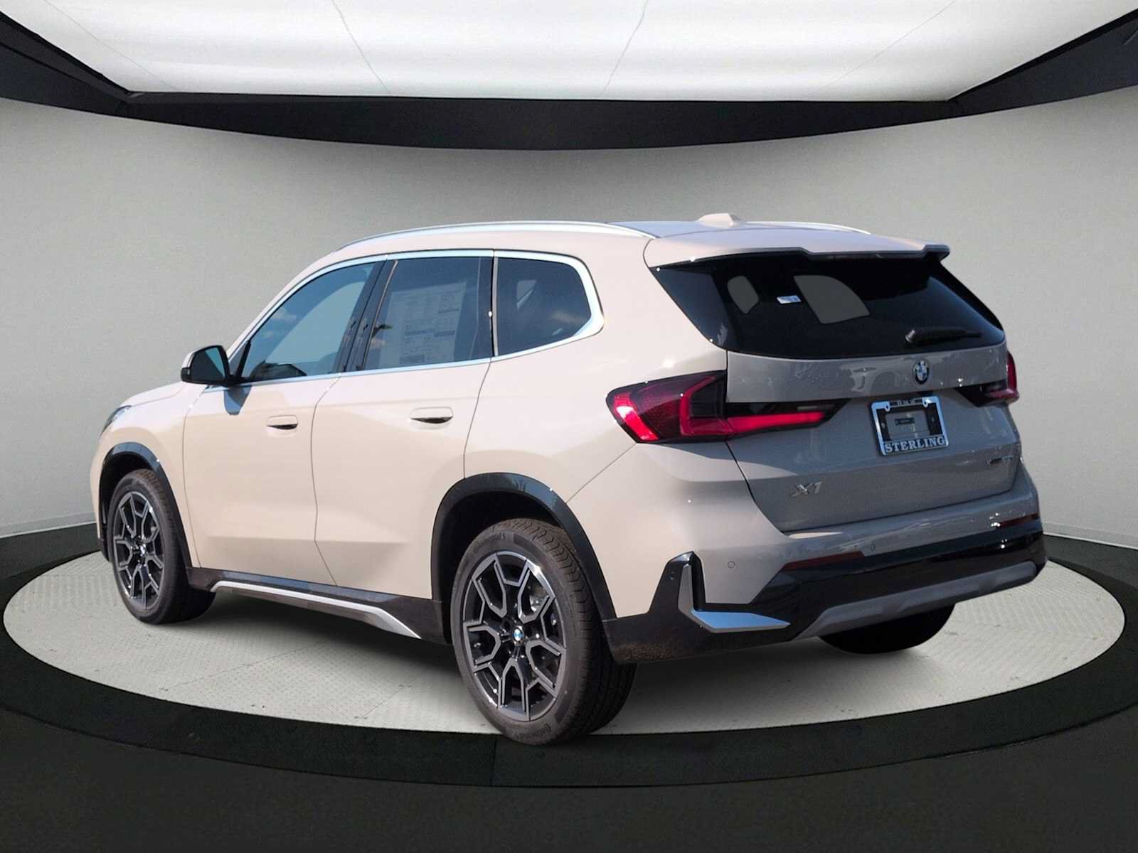 New 2026 BMW X1 xDrive28i w/ Technology Package AWD/4WD image 6