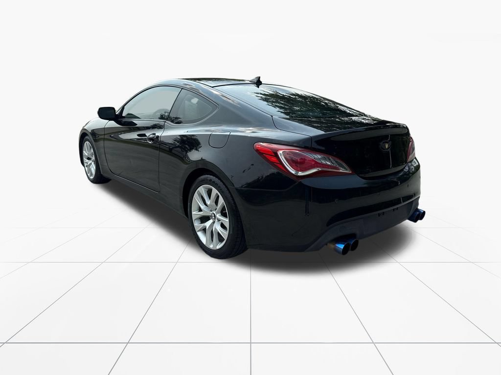 Used 2014 Hyundai Genesis 2.0T RWD image 6