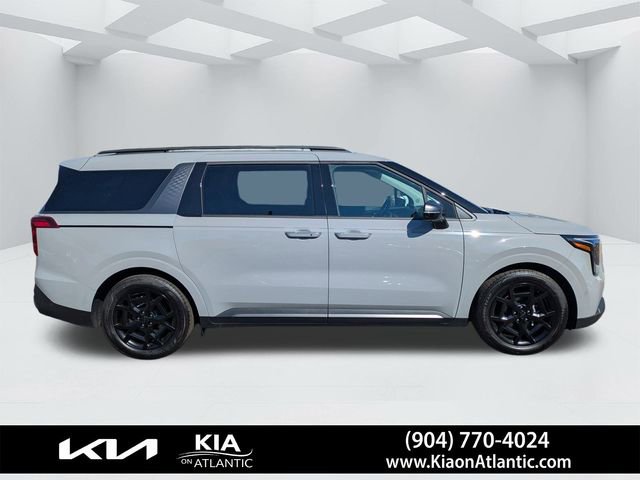 New 2026 Kia Carnival SX w/ SX Dark Edition Package image 3
