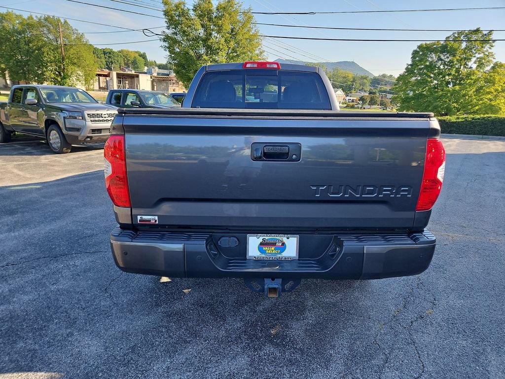 Used 2017 Toyota Tundra Limited w/ Limited Premium Package AWD/4WD image 4