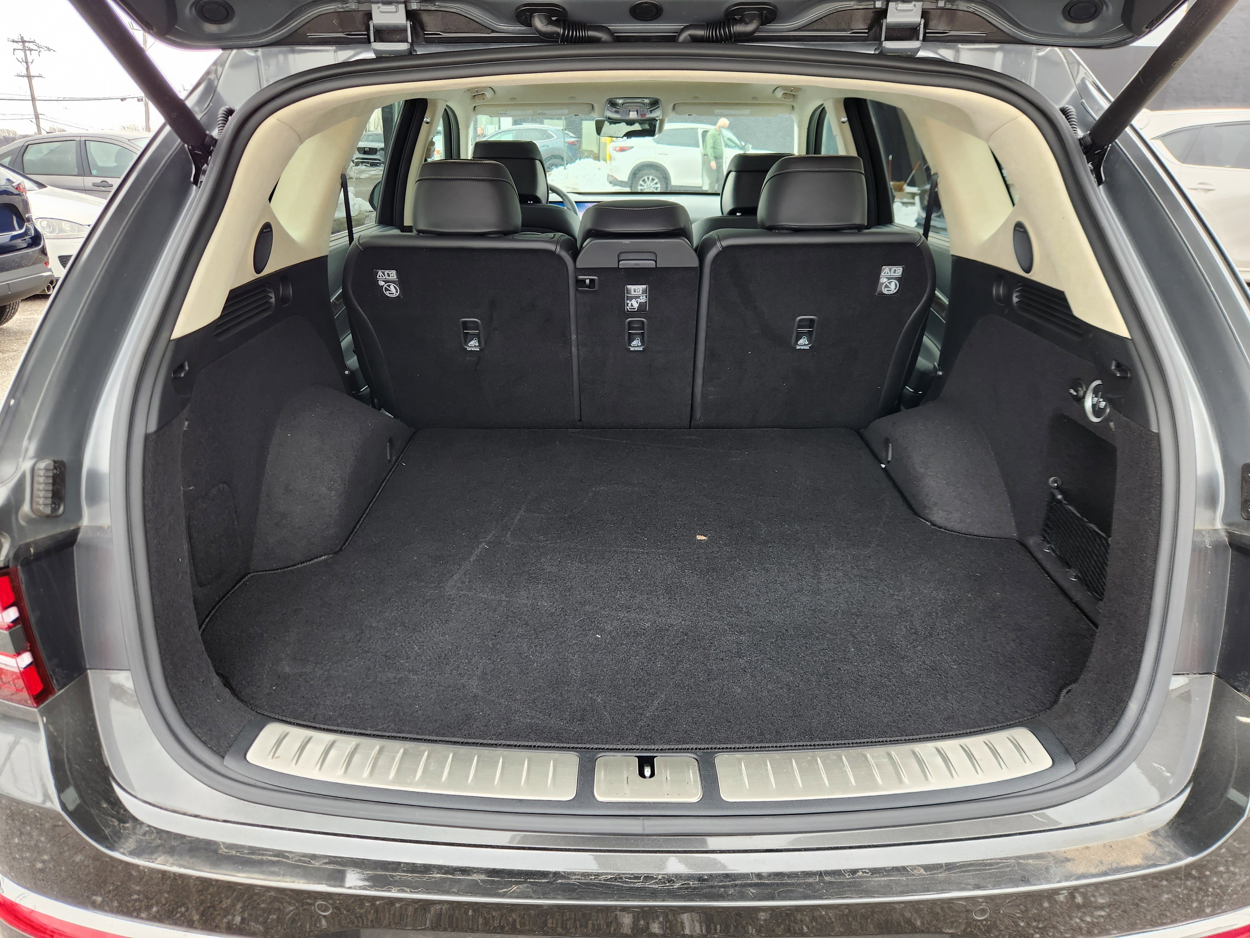 Used 2025 Genesis GV80 3.5T Prestige image 19