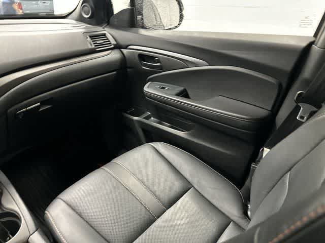 Used 2023 Honda Passport TrailSport image 13