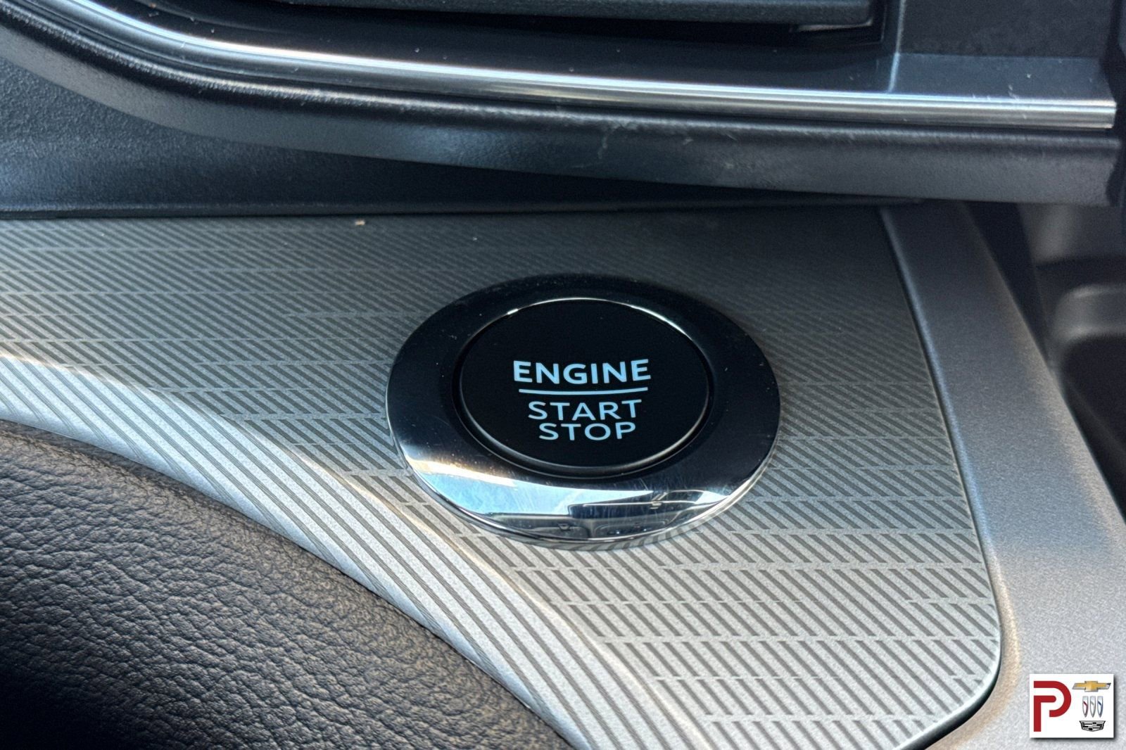 Used 2024 Ford Explorer XLT w/ Equipment Group 202A image 29