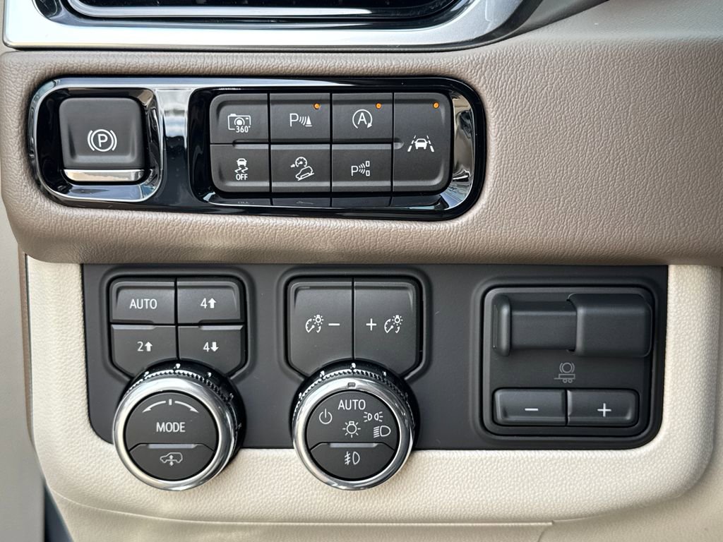 New 2026 GMC Yukon XL Denali AWD/4WD image 36