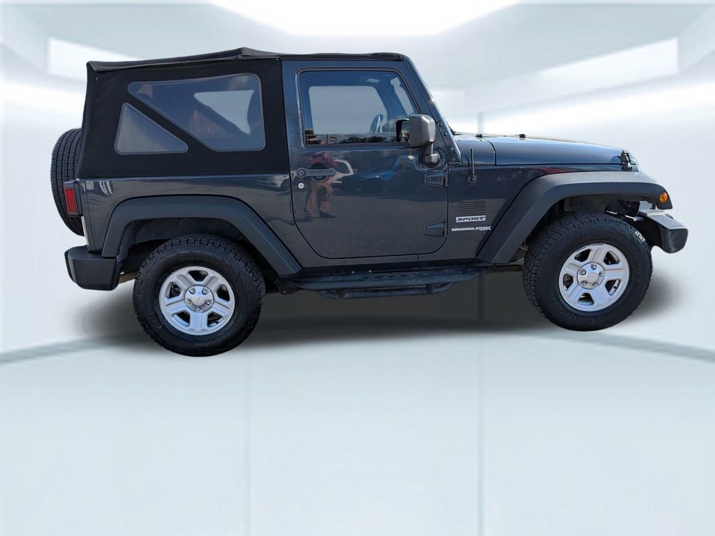 Used 2018 Jeep Wrangler Sport w/ Connectivity Group image 14