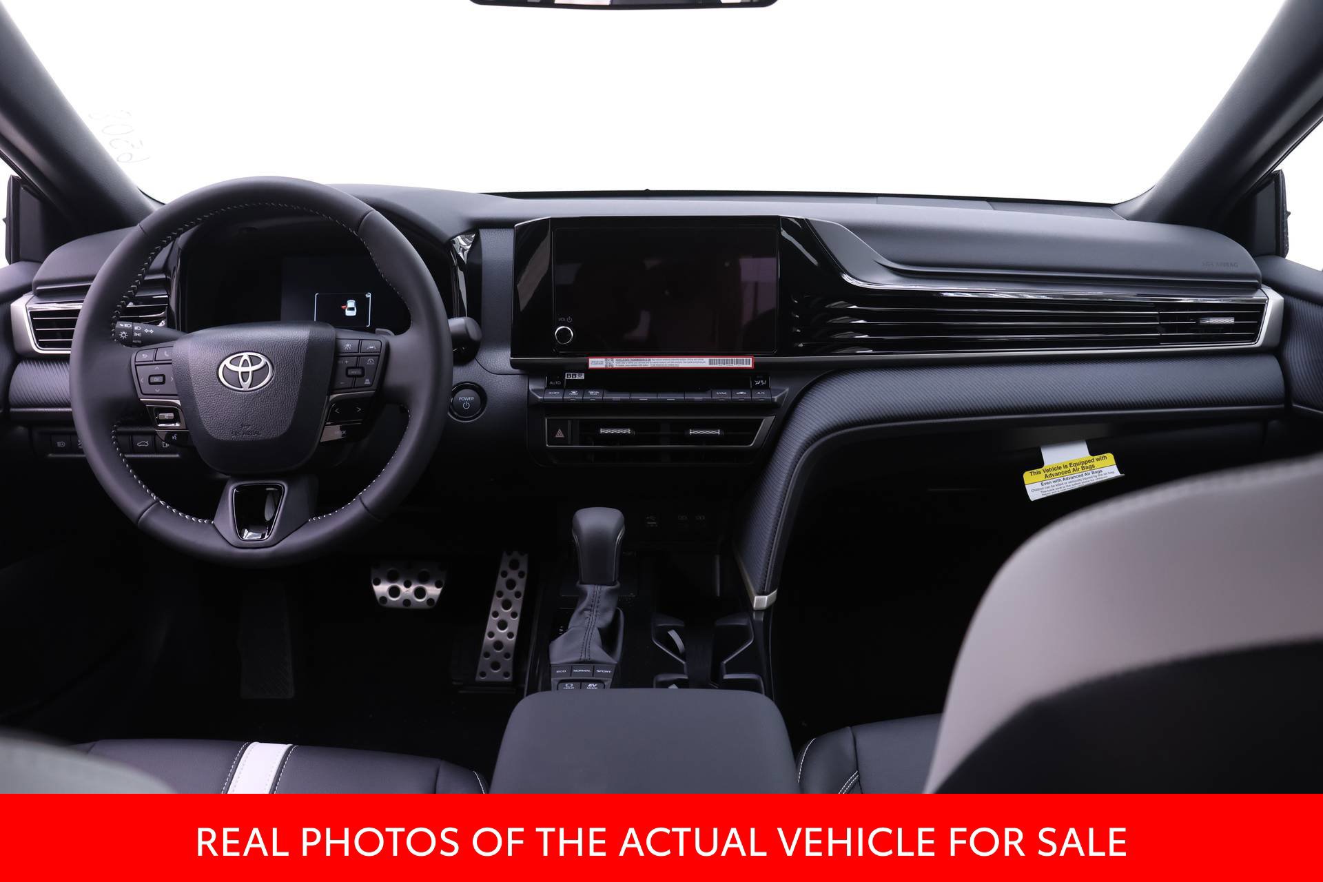 New 2027 Toyota Camry SE FWD image 5